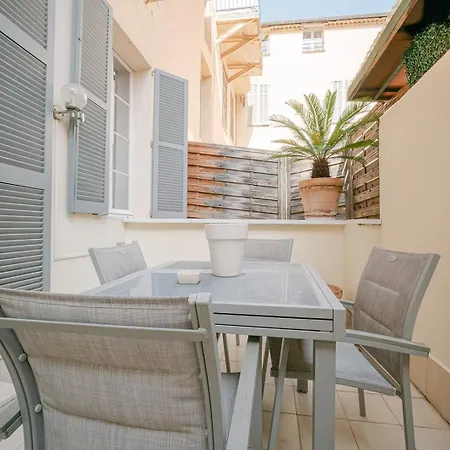 Le Petit Palais, 100m Des Plages Apartamento